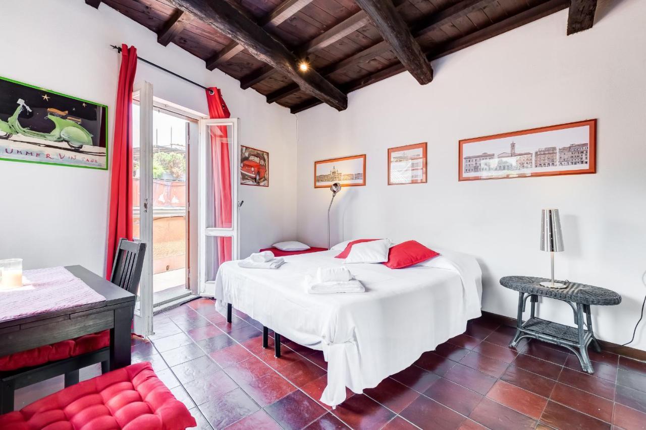 Romantic House With Terrace Экстерьер фото